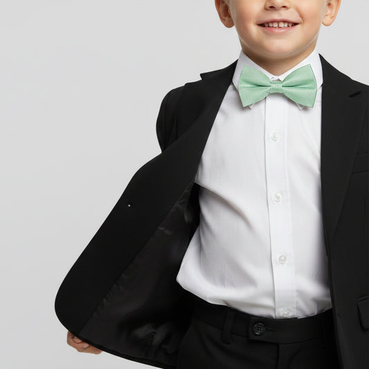 Pre Tied Green Textured Silk Boys Bow Tie Age 4-7