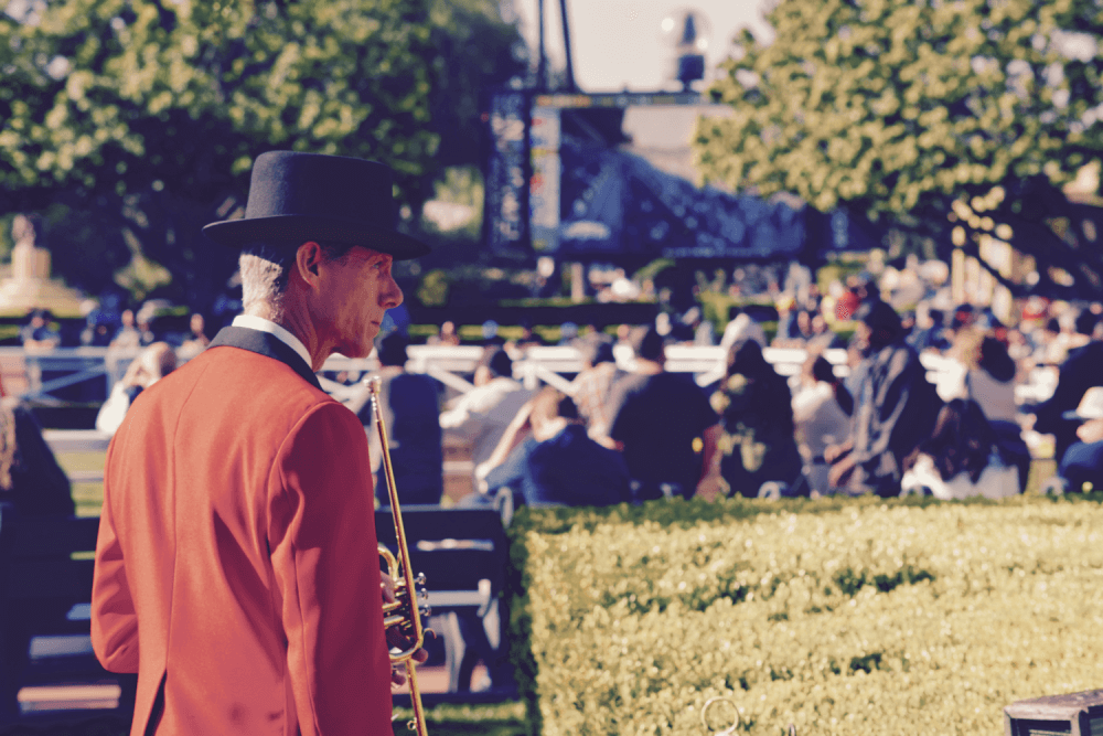 Style Guide: What To Wear To The Races