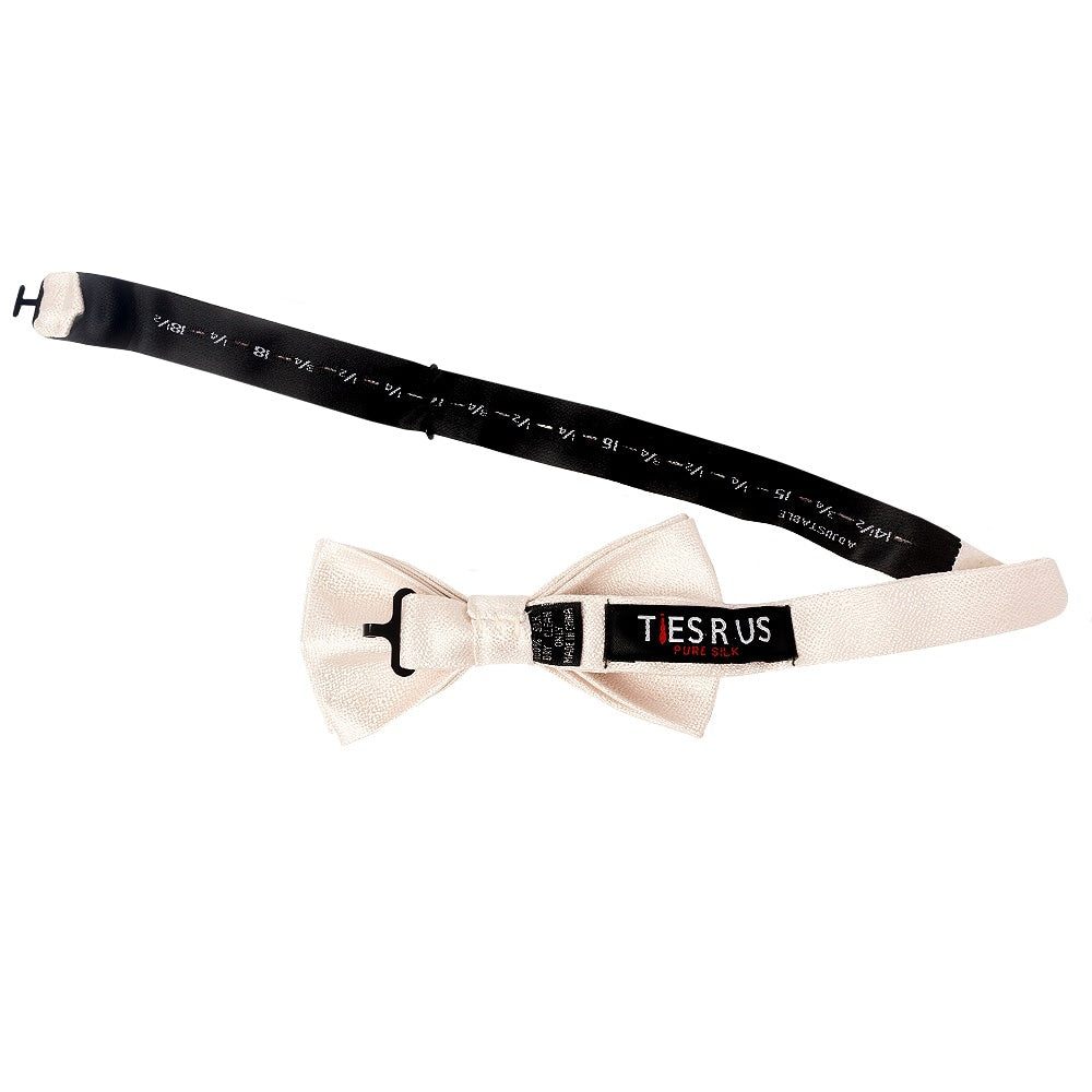 Plain Blush Textured Silk Mens Bow Tie And Pocket Square Set 3